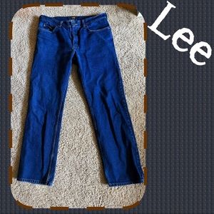 Lee Relaxed Fit Straight Leg Jeans